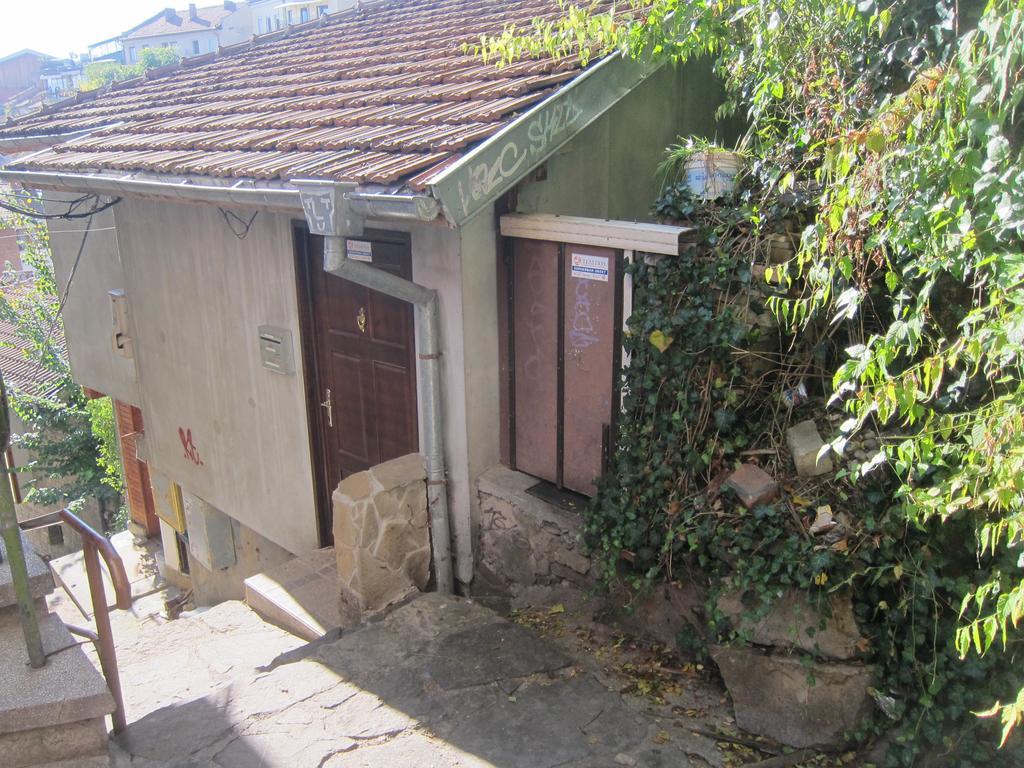 Diana Guesthouse Veliko Tŭrnovo Exterior photo